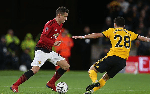 本足球阵中 本足球阵中